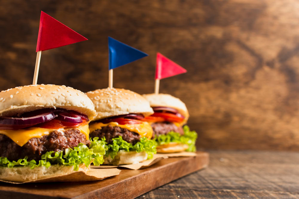 combos de lanches com três hambúrgueres